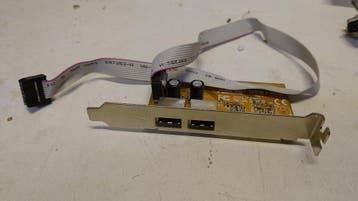 Vend Port Usb avec facade, Informatique & Logiciels, Cartes réseau, Envoi, Neuf