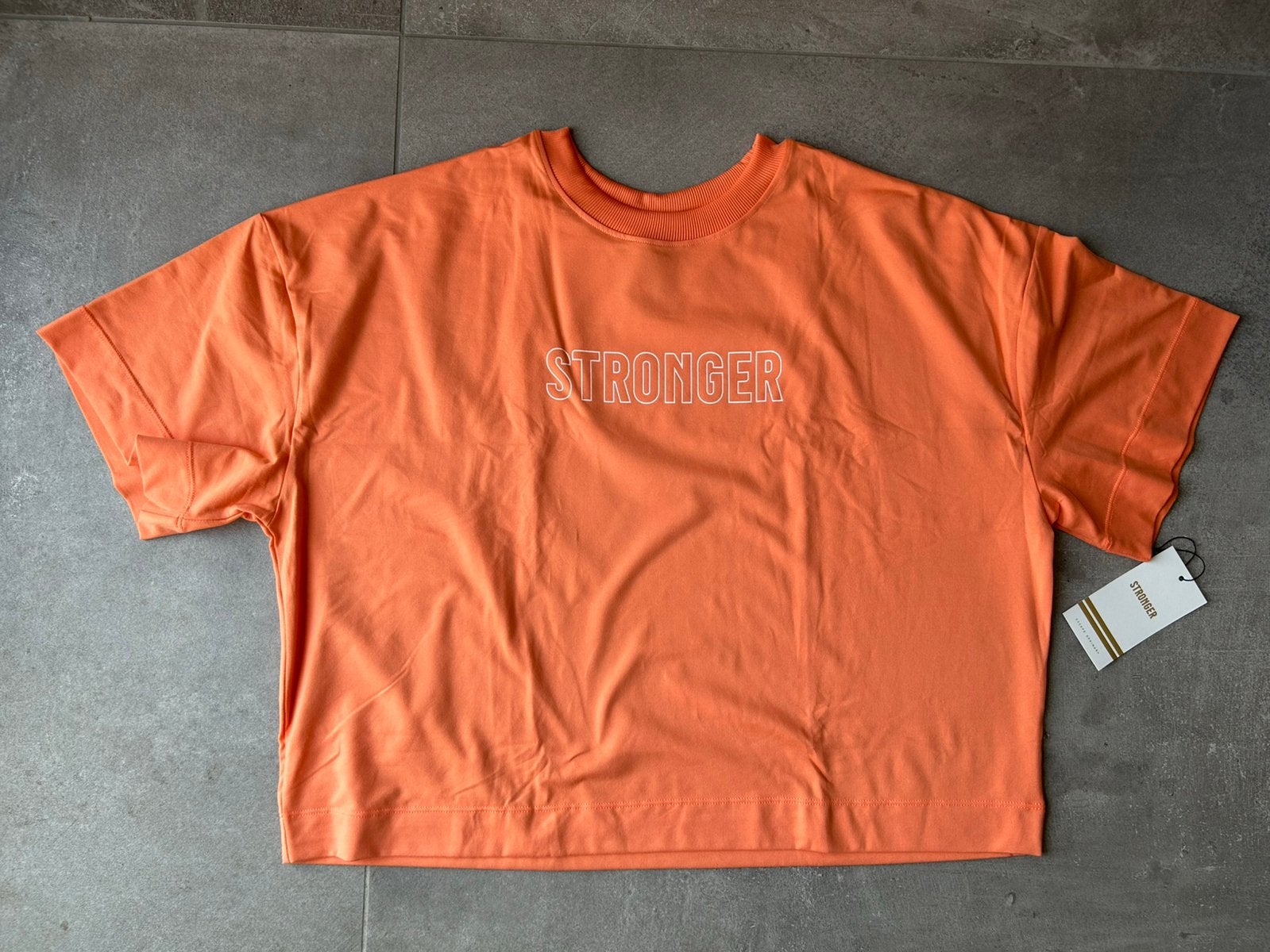 Stronger - Cropped bloesje. Maat S. Nieuw, Neuf, Enlèvement ou Envoi, Taille 36 (S), Fitness ou Aérobic