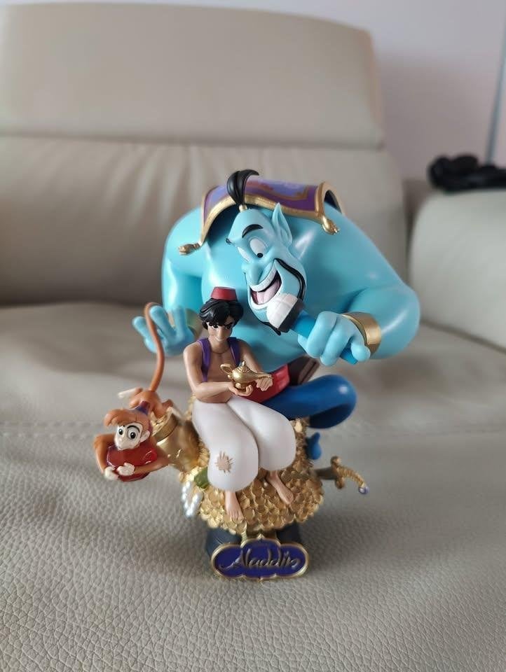 Beeld beast kingdom PVC aladdin + genie, Verzamelen, Ophalen, Overige figuren, Zo goed als nieuw, Beeldje of Figuurtje