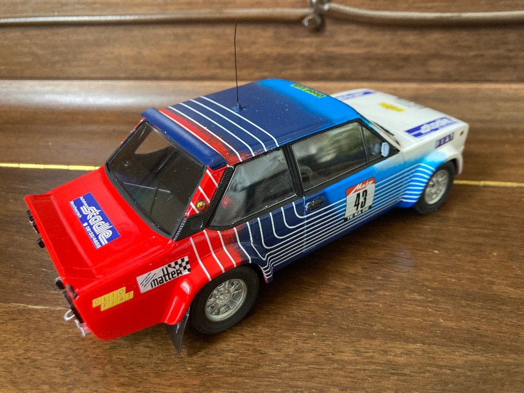 1/24 Fiat 131, Hobby & Loisirs créatifs, Modélisme | Voitures & Véhicules, Neuf, Autres marques, Enlèvement ou Envoi, Voiture