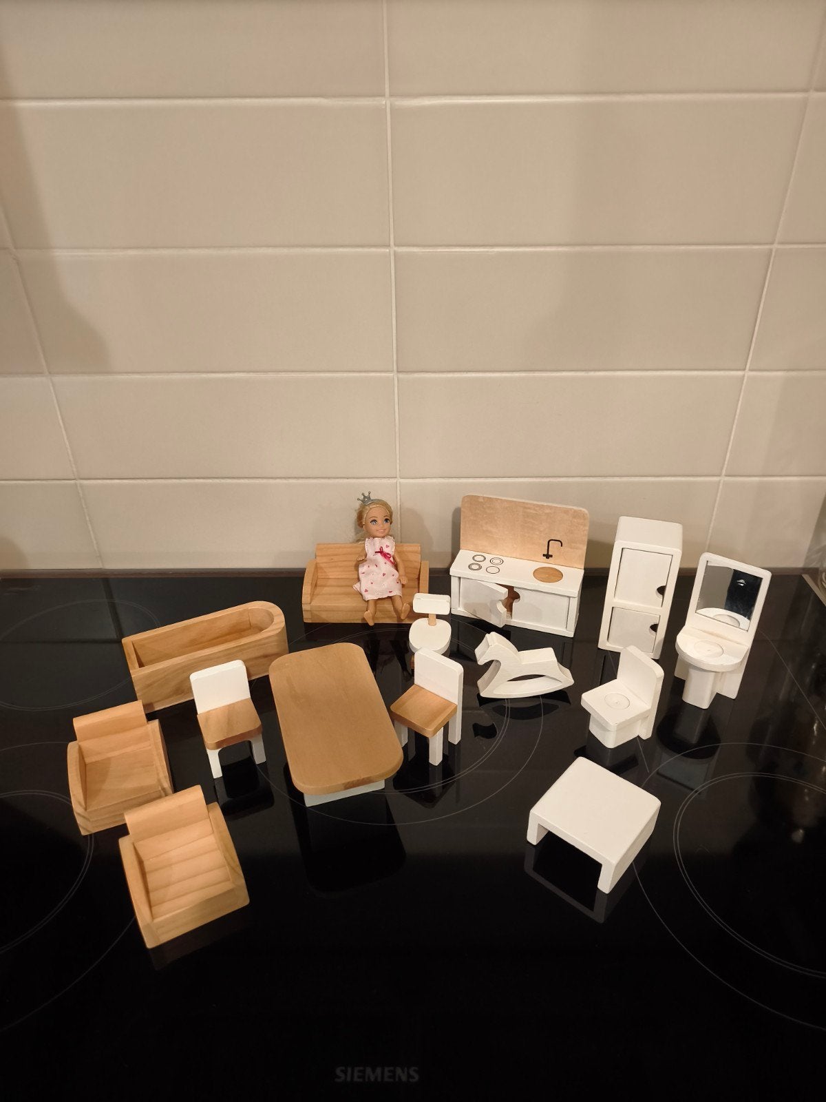 Meubels Poppenhuis Petite Amelie, Kinderen en Baby's, Ophalen, Gebruikt, Poppenhuis
