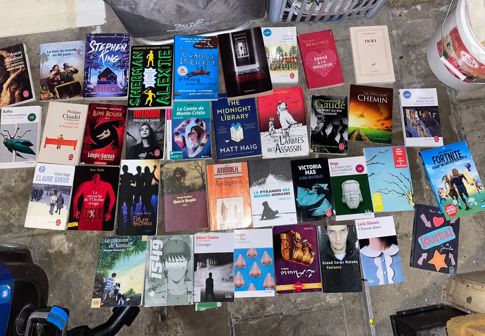 Lot de 30 livres – romans, classiques et jeunesse –, Divers, Envoi, Comme neuf