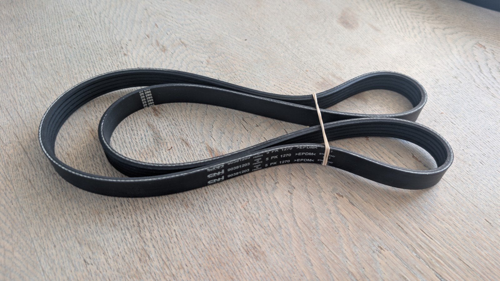 Nieuwe CNH Industrial 90381203 5PK1270 riem, Ophalen of Verzenden