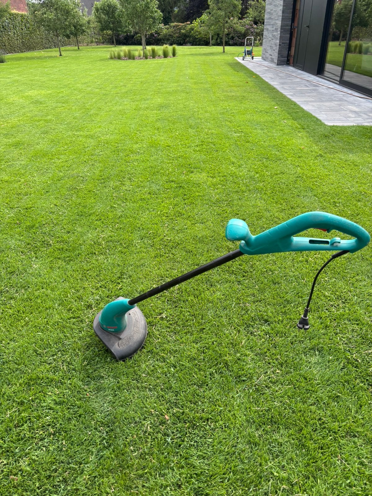 Grastrimmer kantenmaaier Bosch Sl 28, Tuin en Terras, Grastrimmers, Ophalen, Gebruikt, Elektrisch