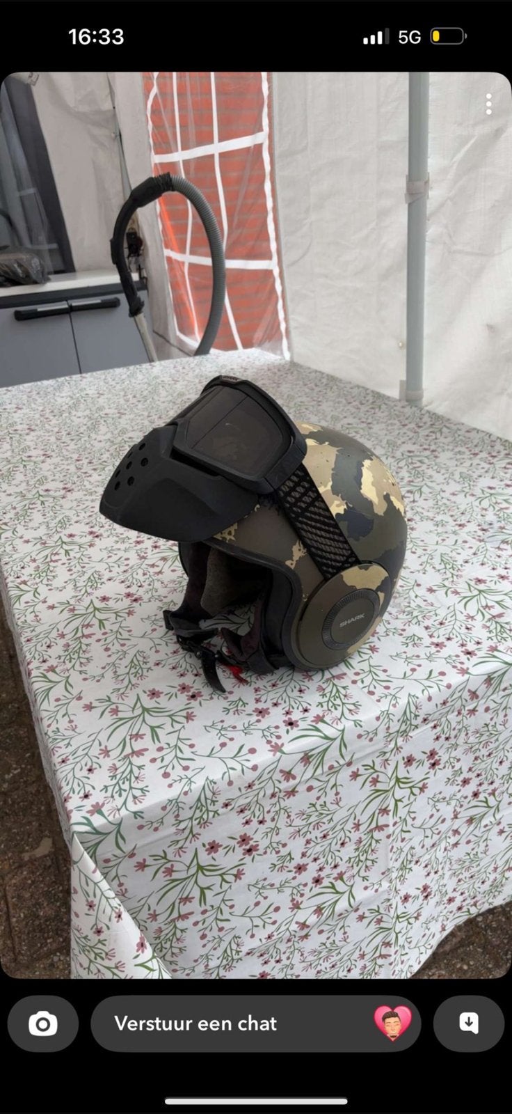Sharkhelm, Fietsen en Brommers, Ophalen, Gebruikt, Small