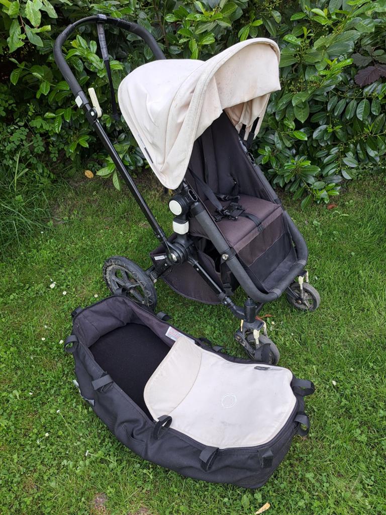 Bugaboo Cameleon Bugaboo avec berceau, Enfants & Bébés, Buggys, Enlèvement, Utilisé, Autres marques, Couverture pieds