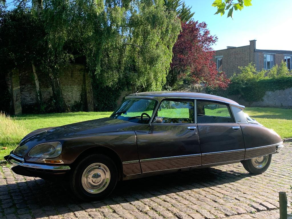 DS 23 Pallas, Auto's, Citroën, 4 deurs, 1300 kg, Bruin, DS