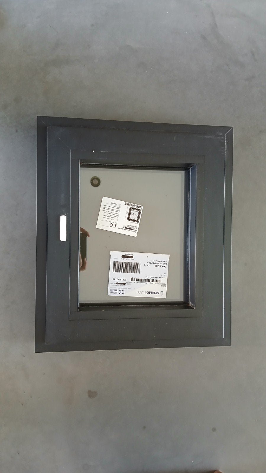 Fenêtre Holux 1 47x54cm en allu ral 7921, Bricolage & Construction, Vitres, Châssis & Fenêtres, Double vitrage, Comme neuf, Fenêtre de façade ou Vitre