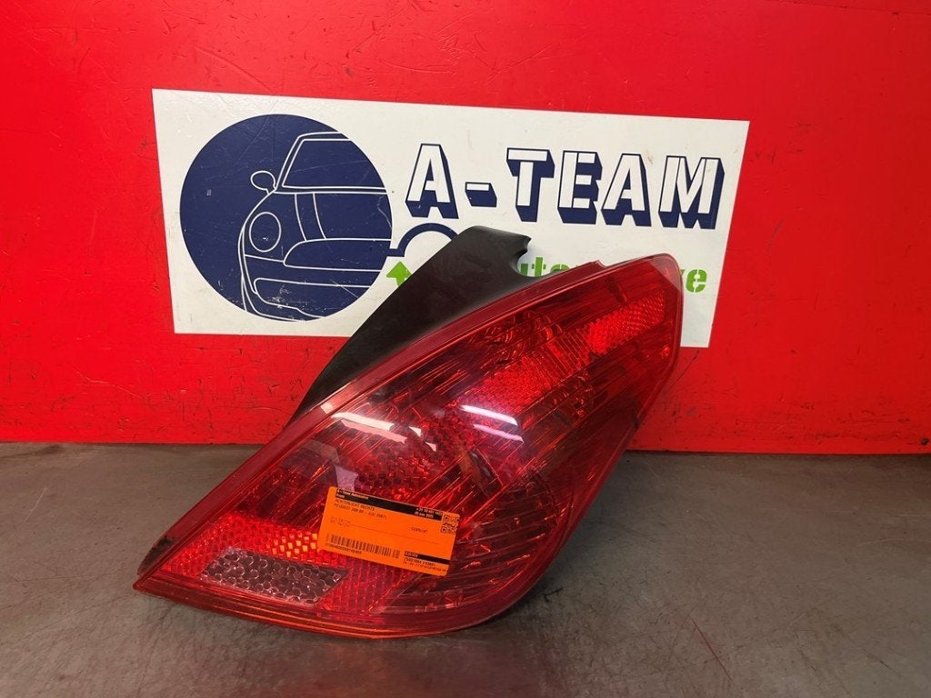 FEU ARRIÈRE DROIT Peugeot 308 (4A / C) (|6351CV|), Autos : Pièces & Accessoires, Kontakt-peugeot@peugeot.com, Utilisé, Peugeot Deutschland GmbH