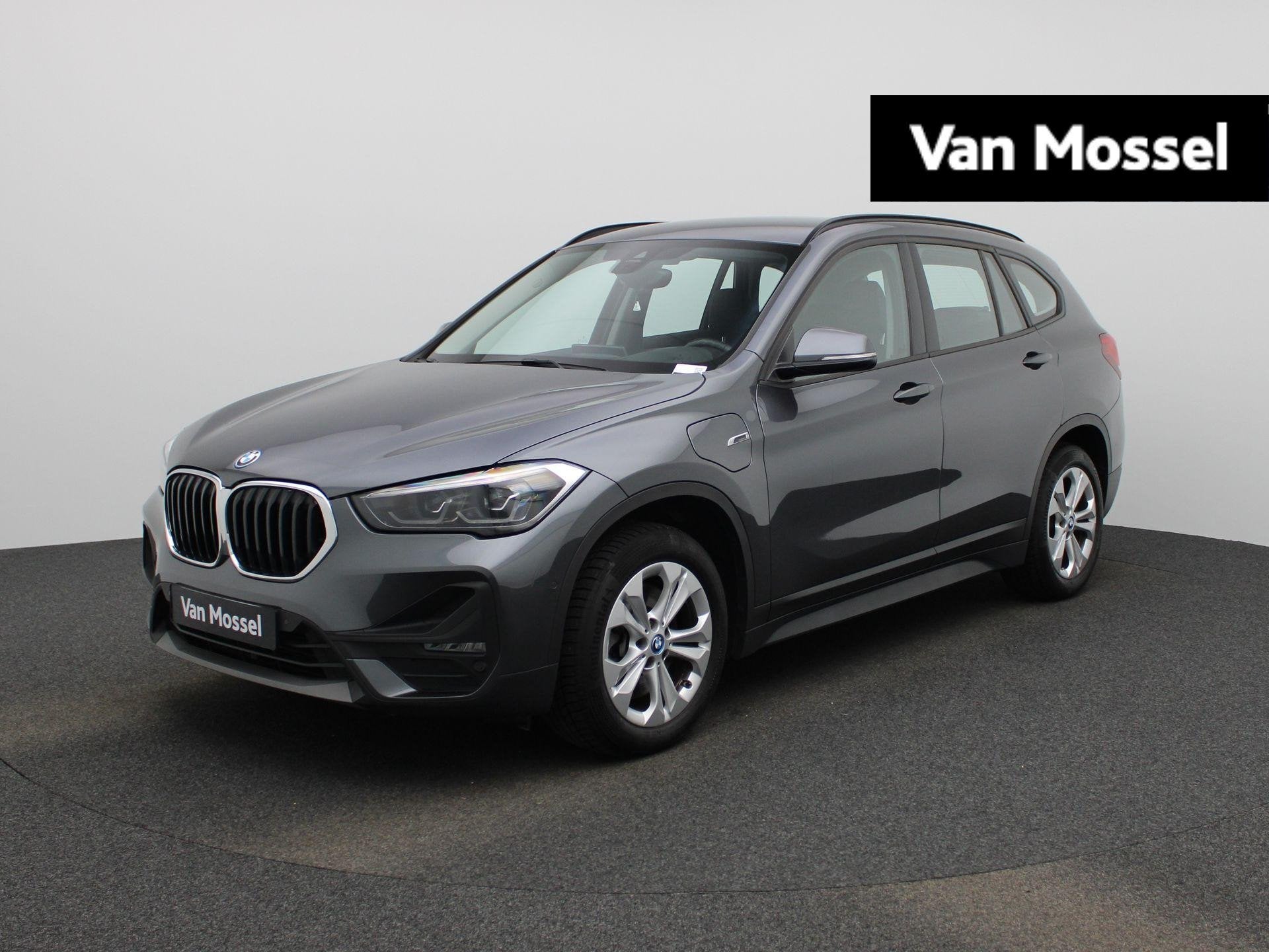 BMW X1 xDrive25e (162 kW), Stof, Gebruikt, Automatische klimaatregeling, 1820 kg