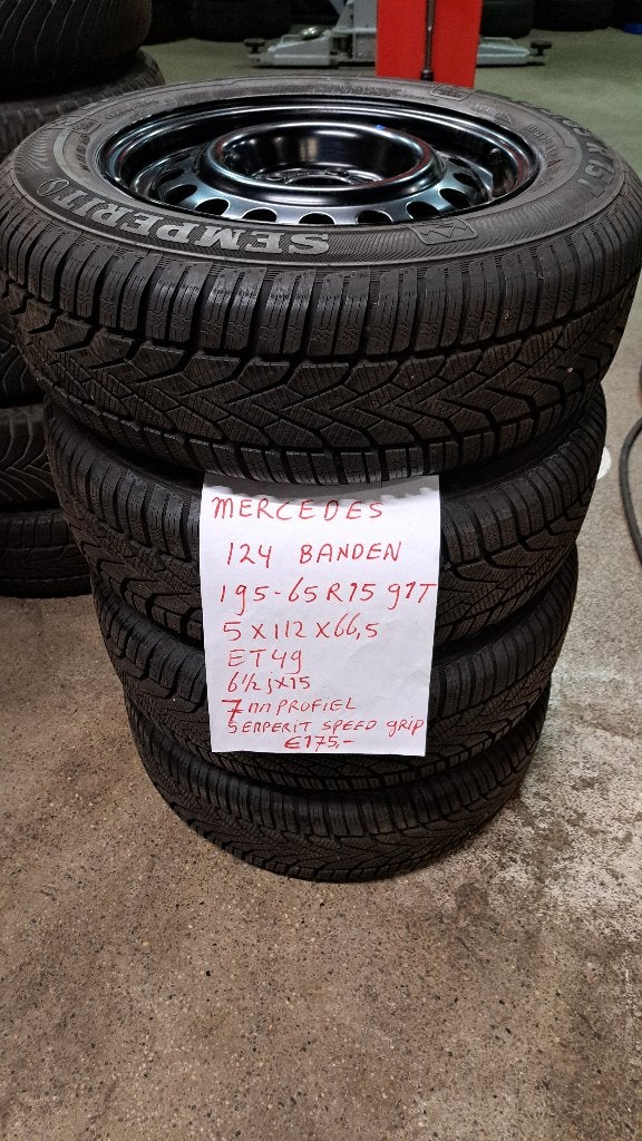 Mercedes type 124 banden set 195/65R15 91T, Ophalen, Gebruikt