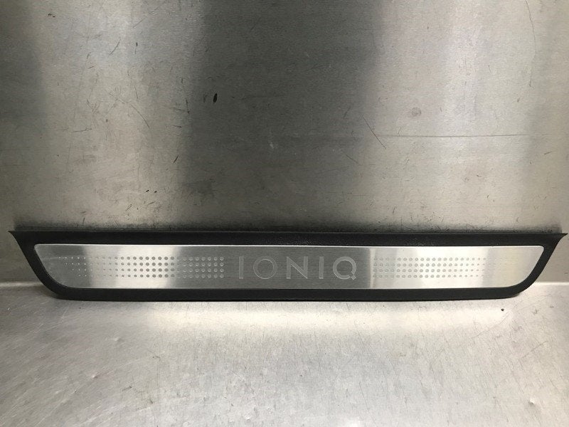 DIVERS Afdeklijst dorpel rechts Ioniq (|85883G2500|), Utilisé, Hyundai