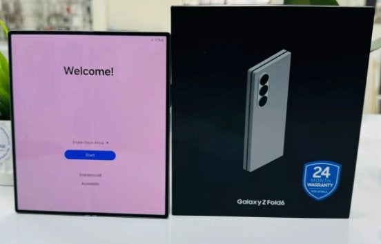 Samsung Galaxy Z Fold6 256GB Silver Shadow - Nieuwstaat, Telecommunicatie, Touchscreen, Ophalen of Verzenden, Zo goed als nieuw
