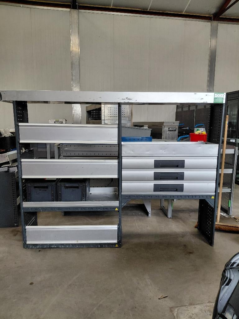 ARMOIRE BOTT 1145 L 204 W 43 H 161 PRIX 649€ EURO, Enlèvement, Utilisé