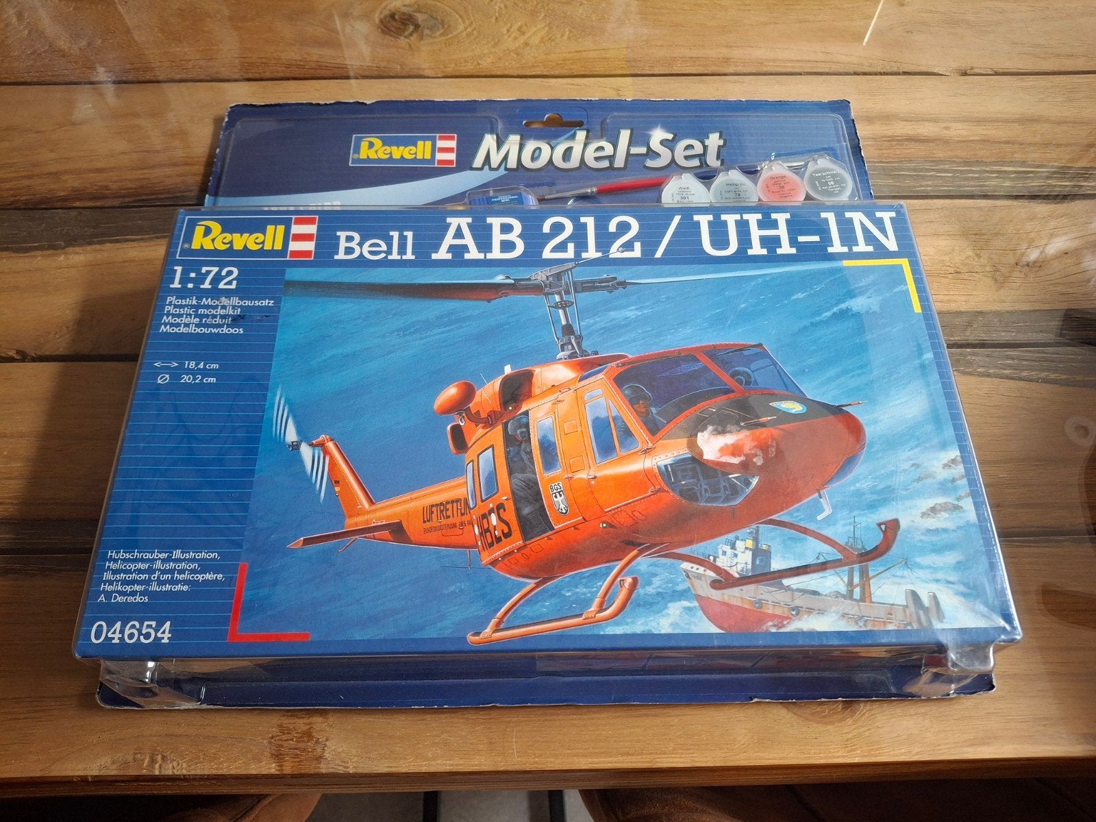 Revell Bell AB 212 / UH-IN Model Set 04654 nieuw, Hobby en Vrije tijd, Ophalen, Revell