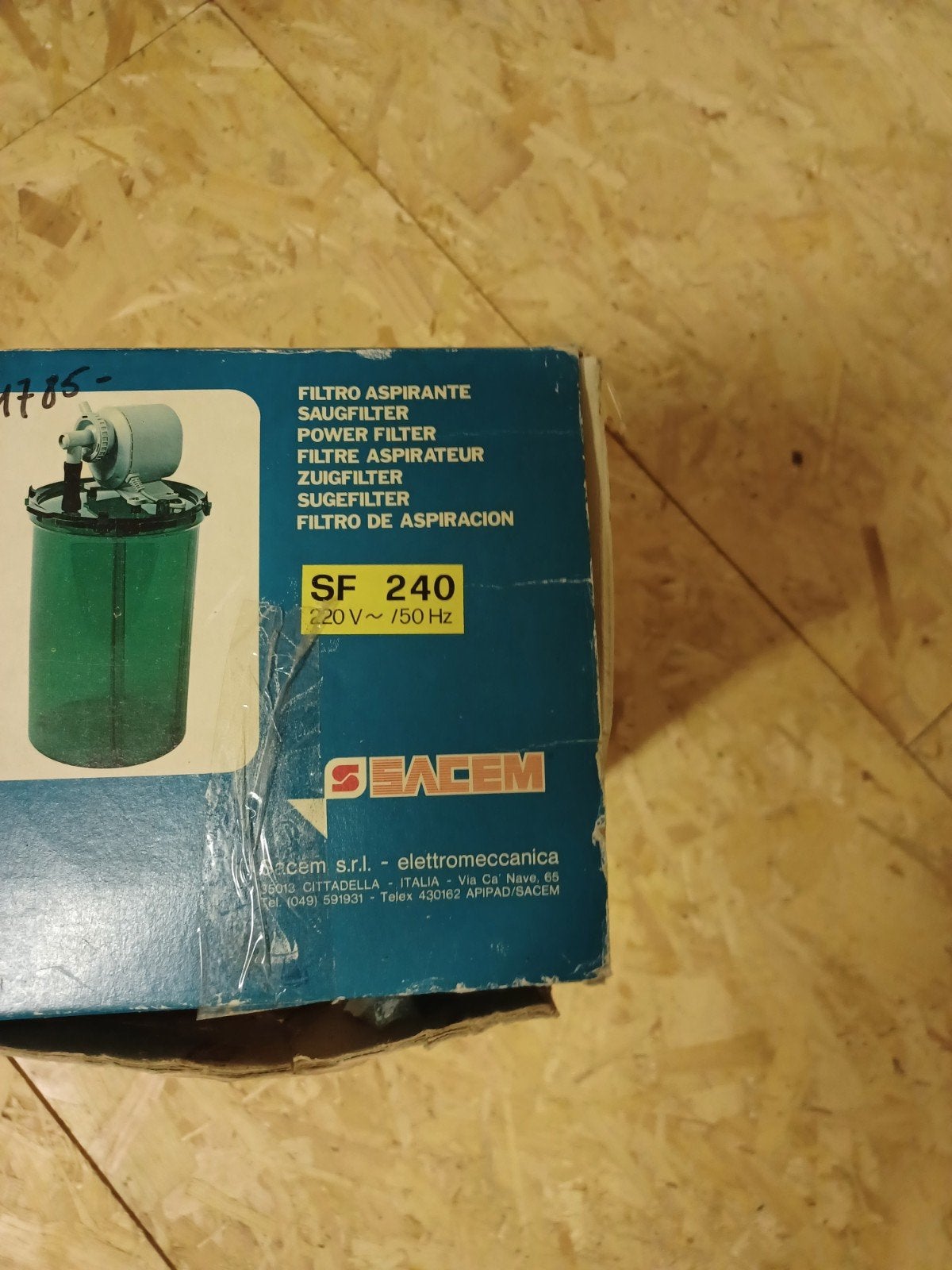 Aquarium pomp met zuurstof stankje i, Caravans en Kamperen, Kampeeraccessoires, Ophalen
