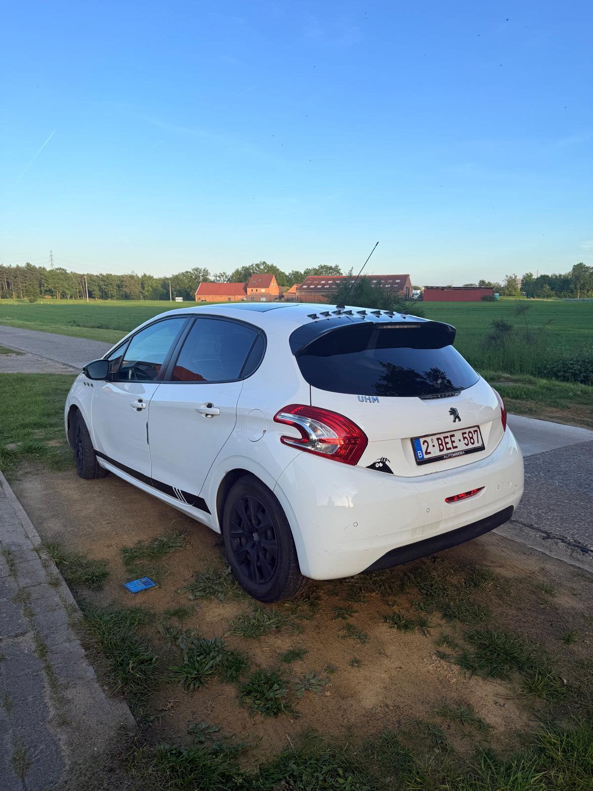 Peugeot 208, Autos, Euro 5, Achat, Noir, 5 portes