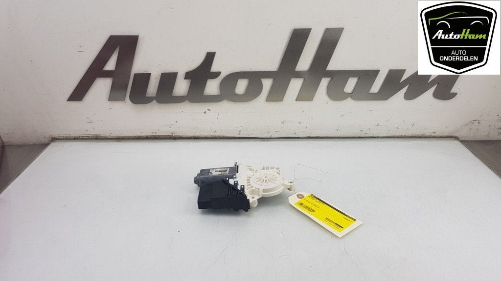MOTEUR LEVE VITRE ELECTRIQUE Golf VI Variant (AJ5 / 1KA), Utilisé, Volkswagen