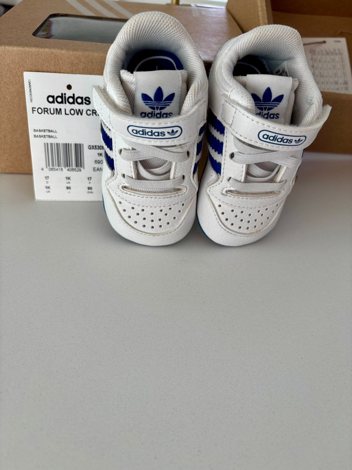 Babyschoentjes Adidas - maat 17, Kinderen en Baby's, Babykleding | Schoentjes en Sokjes, Ophalen, Zo goed als nieuw
