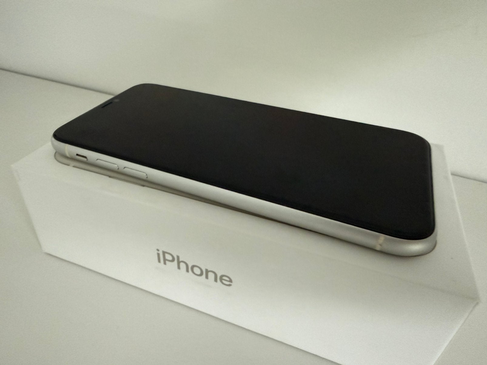 Iphone 11 64 GB, Telecommunicatie, Gebruikt, Wit, 64 GB, Zonder simlock