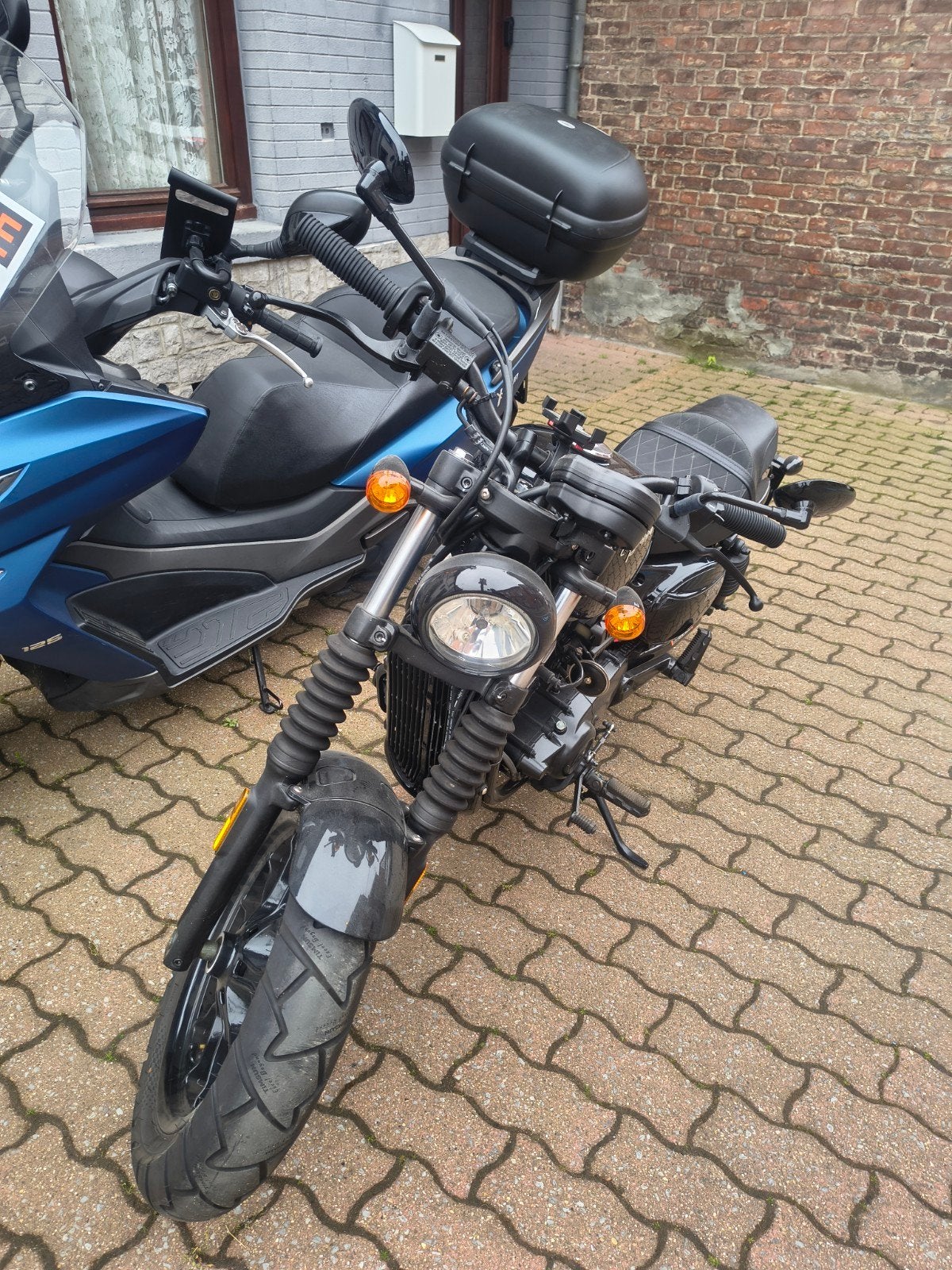 Hyosung Aquila bobber 125 cm3, Motos, Particulier, Occasion