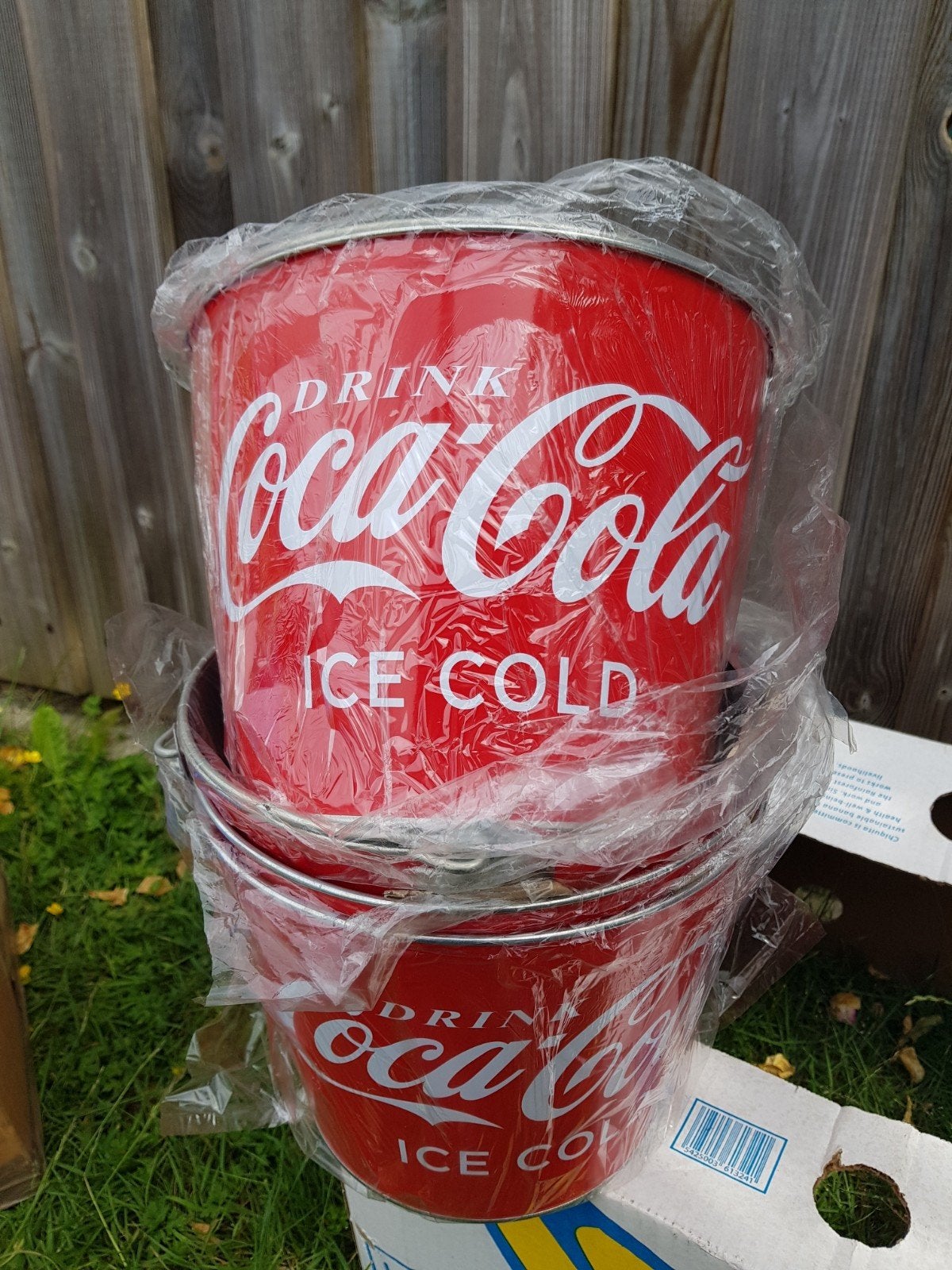 Seau à glace, Enlèvement