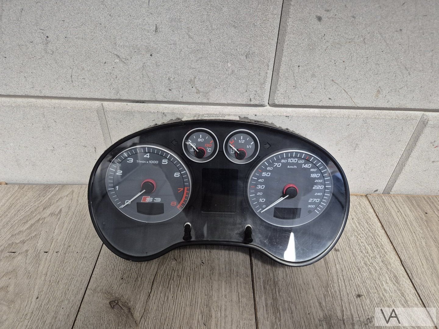 Audi A3 S3 8p tellerklok ORIGINEEL S3 300km 8p0920932e €300, -, Audi, Utilisé, -