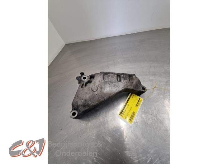 Support moteur d'un Volkswagen Transporter, Volkswagen, -, 3 mois de garantie, Utilisé