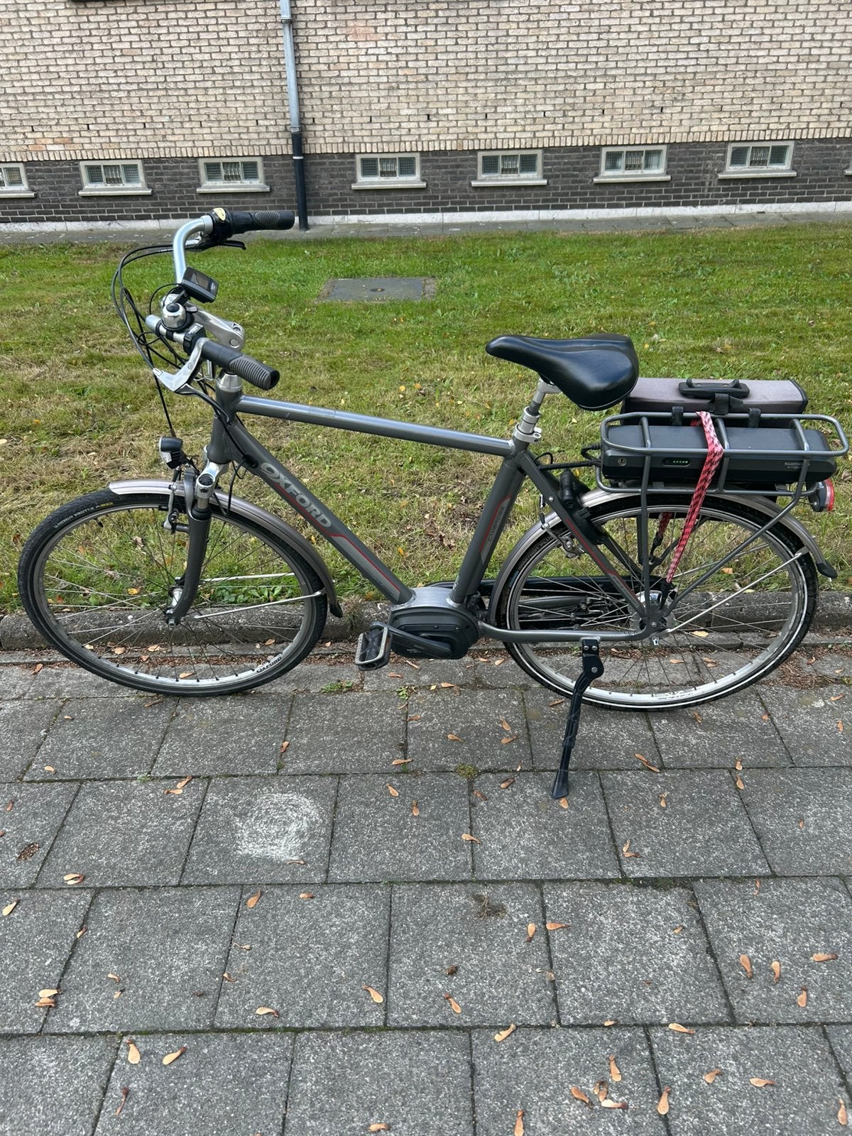 Oxford Elektrische Herenfiets Shimano Middenmotor – 95 km, Fietsen en Brommers, Ophalen, Zo goed als nieuw, 50 km per accu of meer
