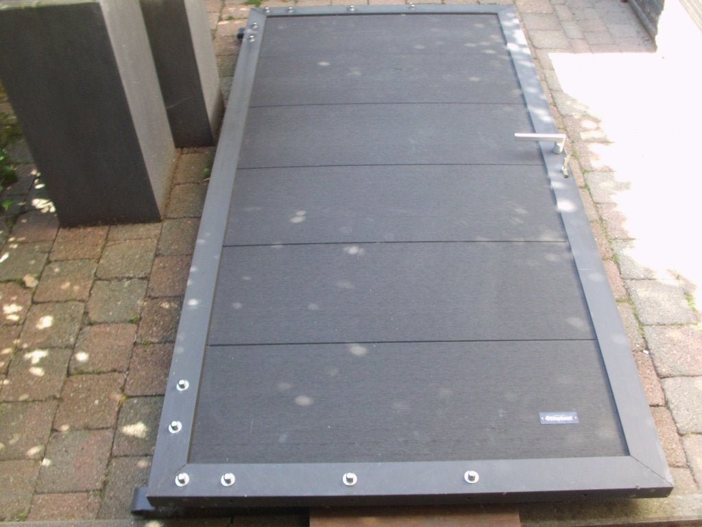 Tuinpoort en tuinschermen, Ophalen