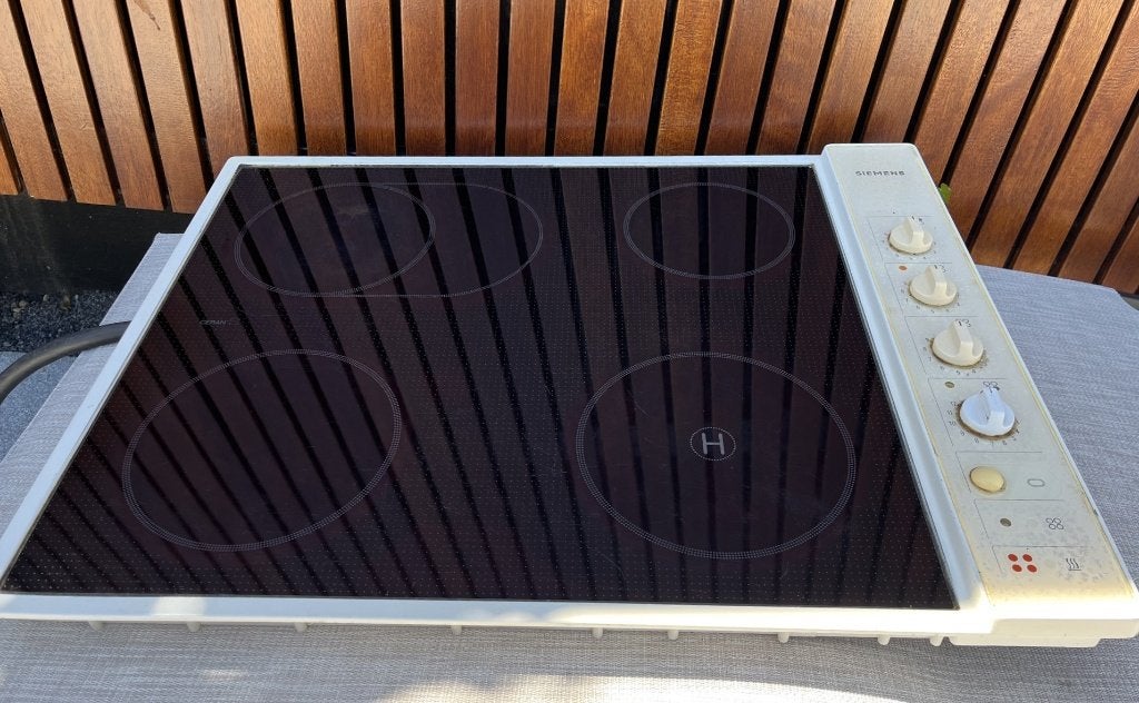 Modèle de plaque de cuisson électrique encastrable Siemens, Encastré, Halogène, Enlèvement, Utilisé