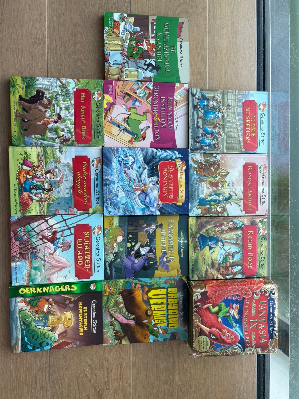 13-pack geronimo stilton, Ophalen, Zo goed als nieuw, Fictie