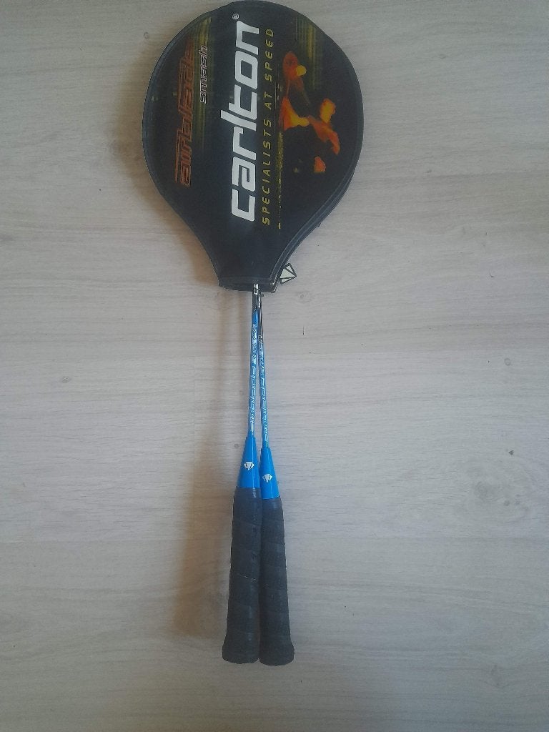 2 badmintonrackets merk Carlton, Sport en Fitness, Ophalen of Verzenden, Zo goed als nieuw, Racket(s)