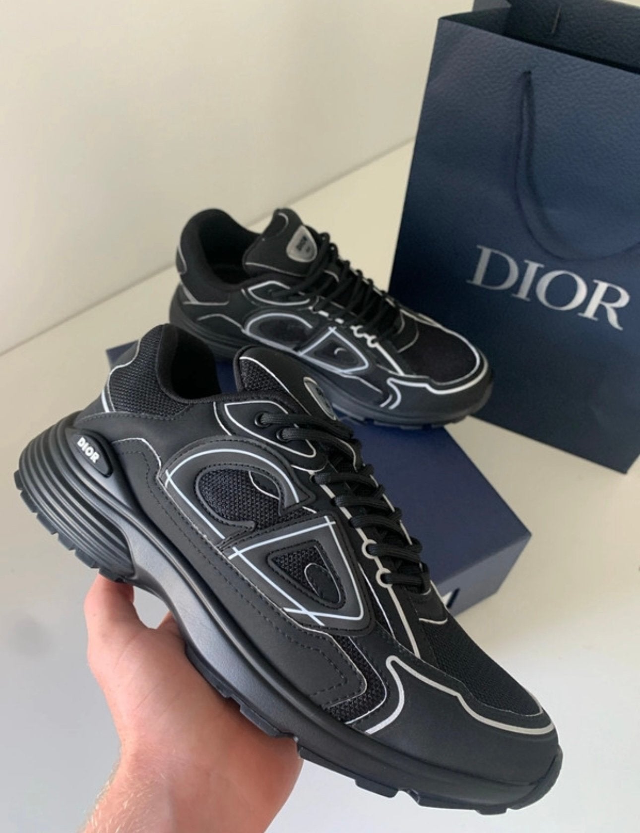 DIOR B30, Ophalen, Nieuw