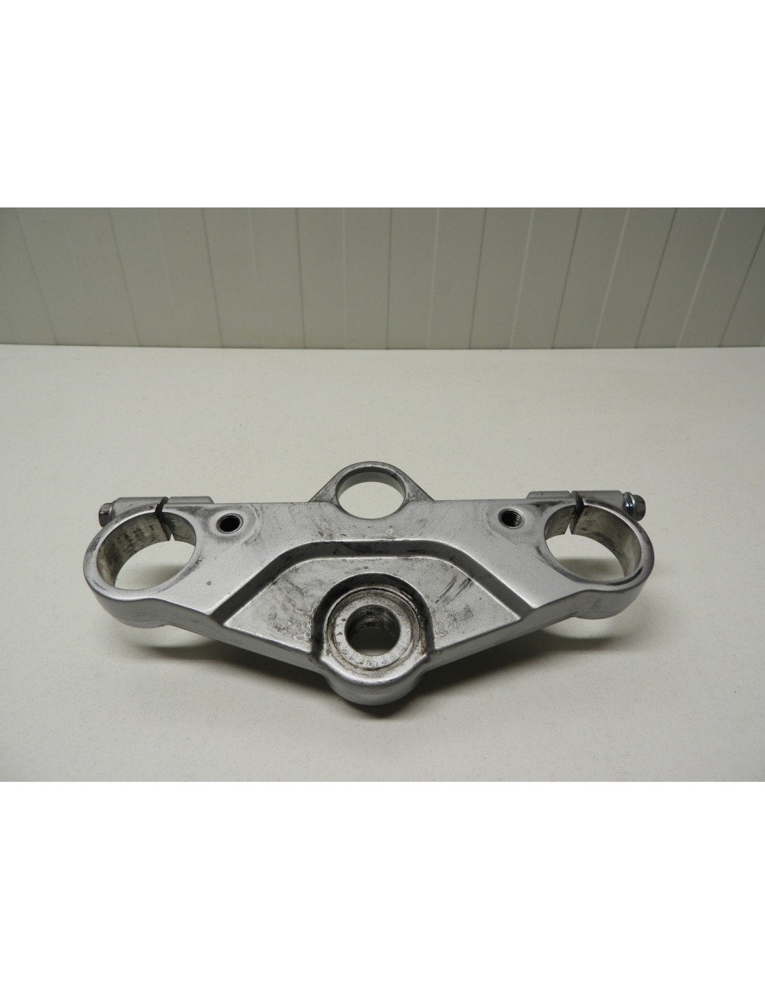 GSX600F 1998 - 2005 Suzuki Kroonplaat D1-42302