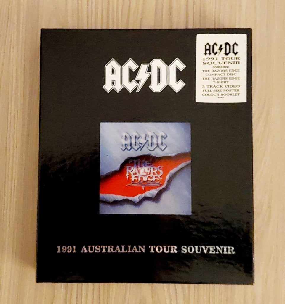 AC/DC 1991 Australian Tour, Souvenier, Ultra Rare, Enlèvement ou Envoi, Comme neuf, Promo, Coffret