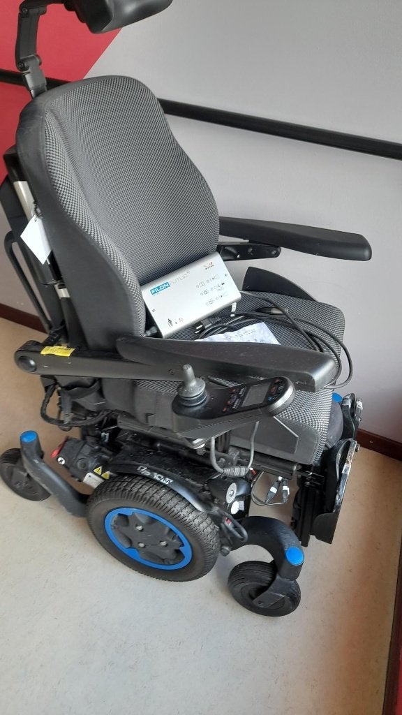 VOITURETTE  ELECTRIQUE Q500 QUICKIE, Diversen, Rolstoelen, Ophalen, Gebruikt, Elektrische rolstoel