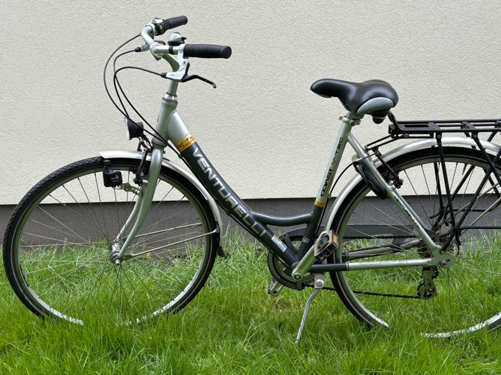 Fiets Venturelli vrouwen perfecte staat, Fietsen en Brommers, Fietsen | Dames | Damesfietsen, Ophalen, Zo goed als nieuw