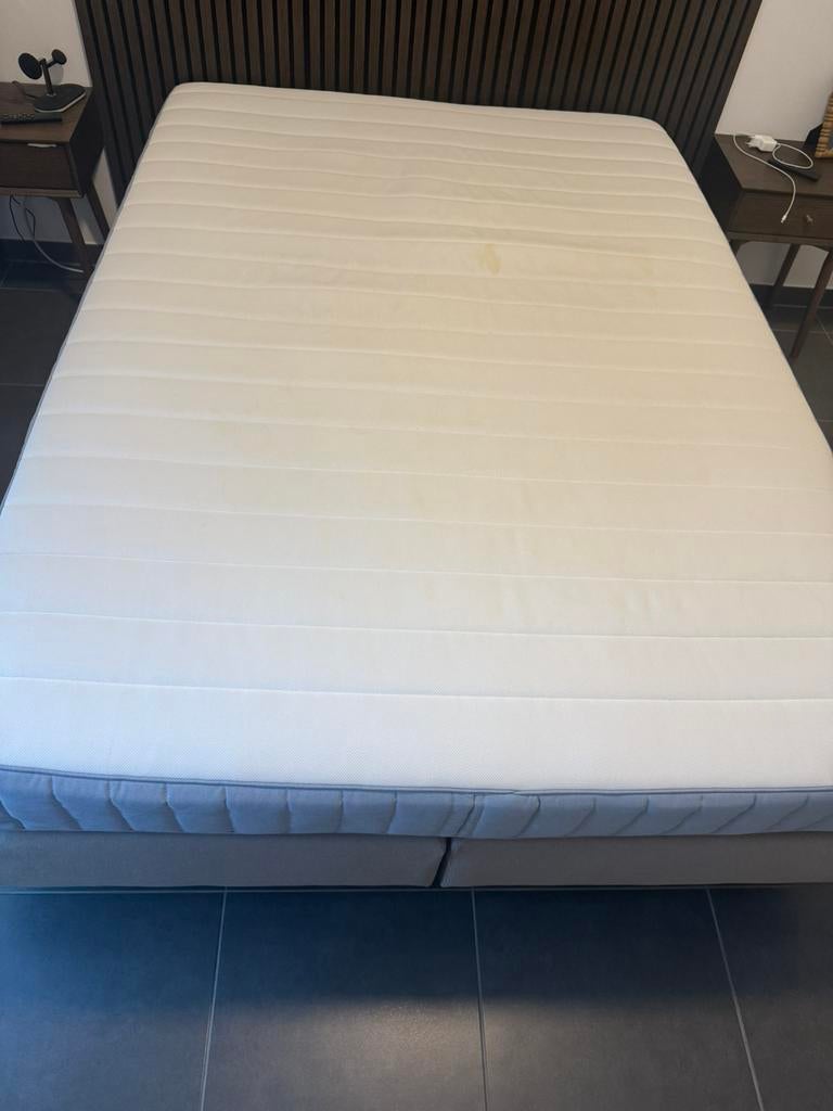 GRATIS MATRAS IKEA 1m40 Valevag, Huis en Inrichting, Slaapkamer | Matrassen en Bedbodems, Ophalen, Gebruikt, Tweepersoons, 140 cm