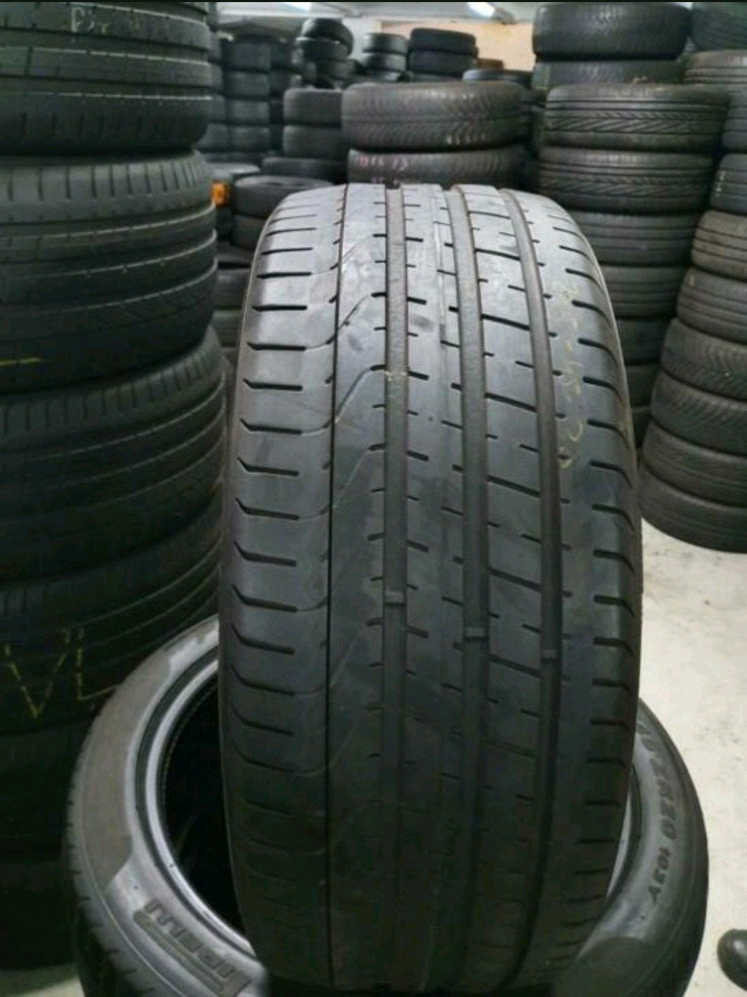 24545r20 245 45 r20 245/45/r20 pirelli avec montage, Enlèvement ou Envoi