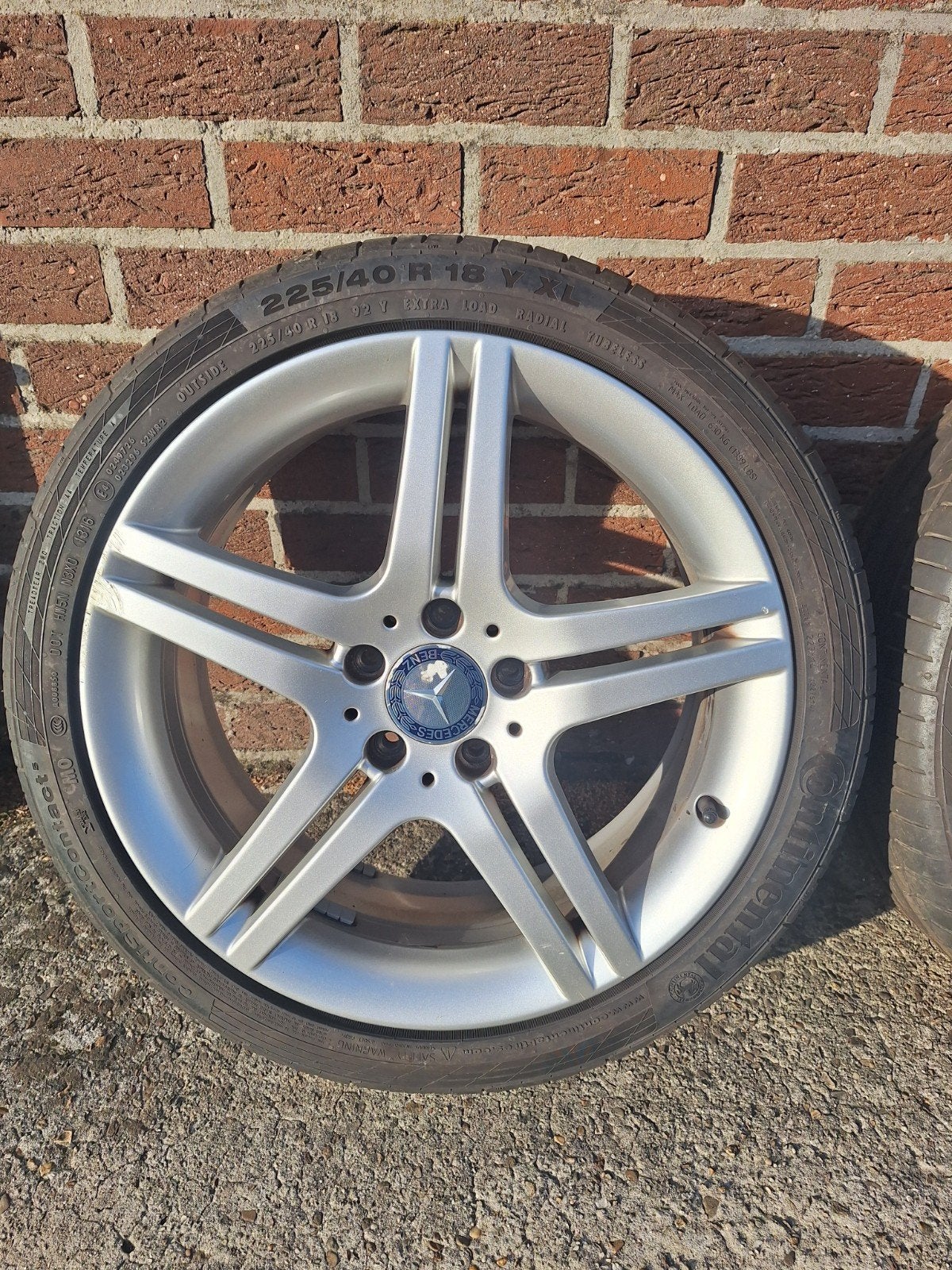 Jantes alu Mercedes, Enlèvement, Pneu(s)