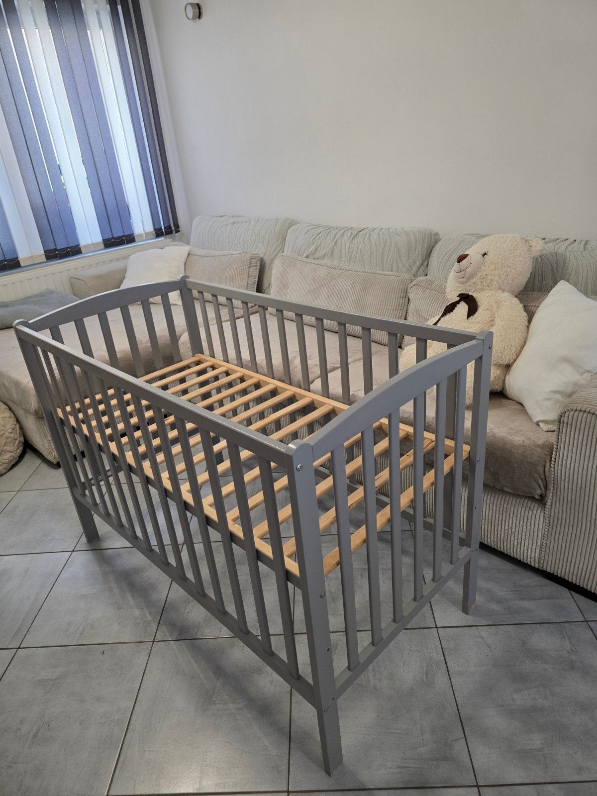 Lot complet lit bebe/matelas/ciel de lit/mobile/contour, Enlèvement, Utilisé, Lit