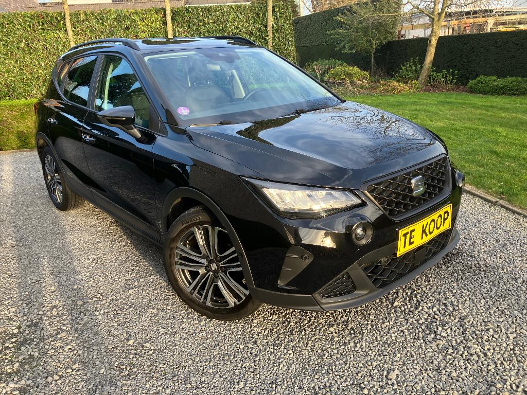 SEAT ARONA  benzine   euro6, Autos, Seat, 998 cm³, Entreprise, Boîte manuelle, Noir