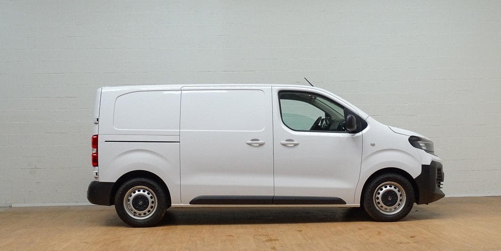 Opel Vivaro BEV 100 kW + 75 kWh Battery L2H1, 100 kW, 2095 kg, Achat, 4 portes
