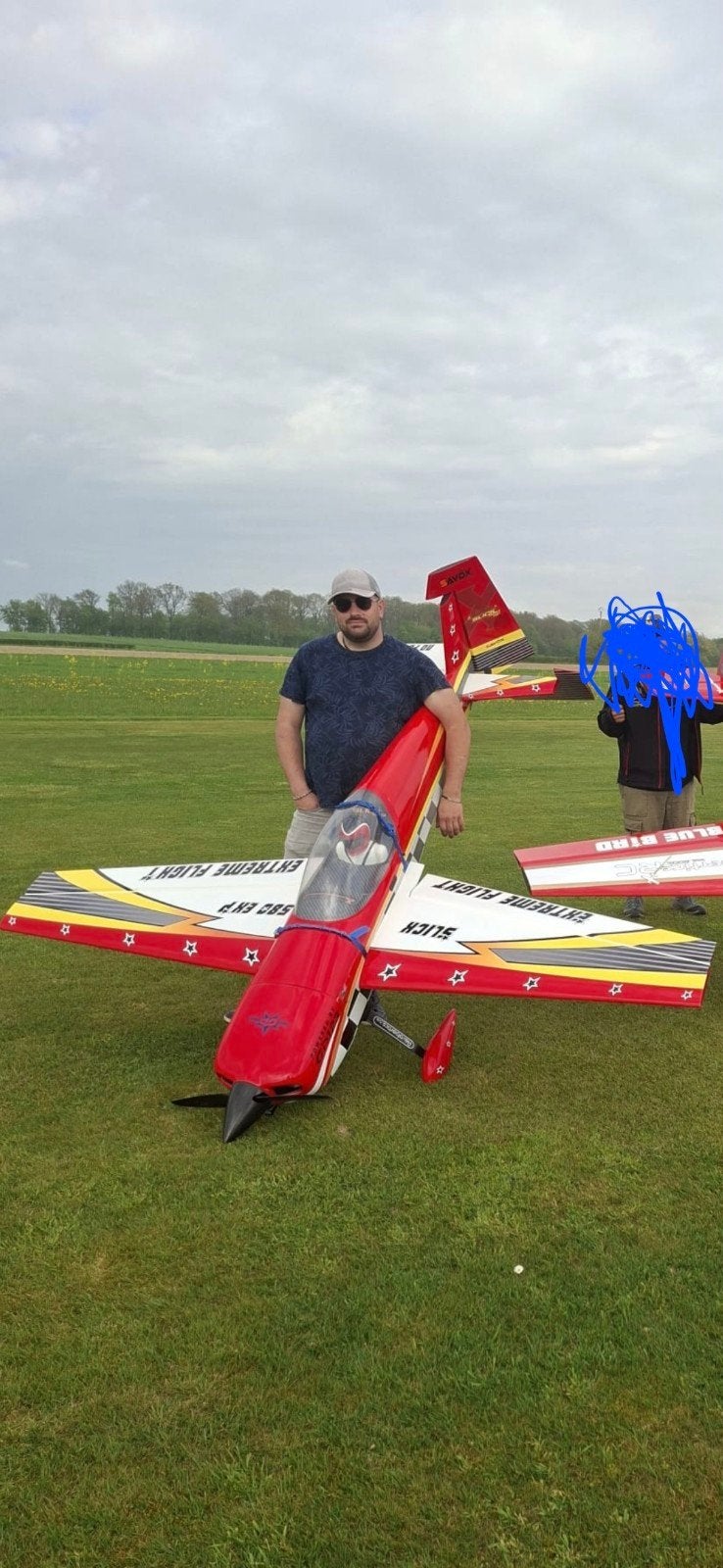 105" V1 EF slickcell met servo's, Hobby en Vrije tijd, Modelbouw | Radiografisch | Vliegtuigen