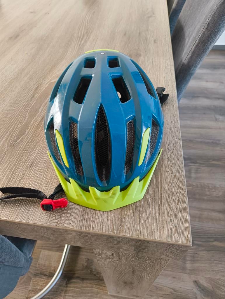 Fietshelm, Vélos & Vélomoteurs, Accessoires vélo | Casques de vélo, Enlèvement, Utilisé, Garçon