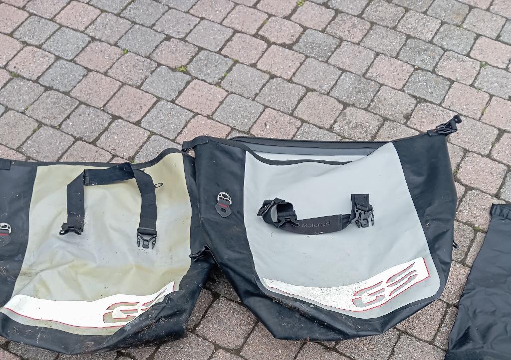 2 originele binnentassen GS 1250, Motoren, Ophalen, Gebruikt