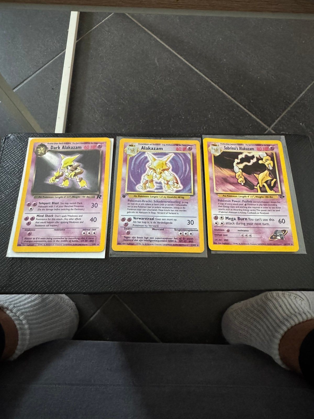 3x alakazam  1 first edition dutch, Hobby en Vrije tijd, Verzamelkaartspellen | Pokémon, Ophalen, Zo goed als nieuw