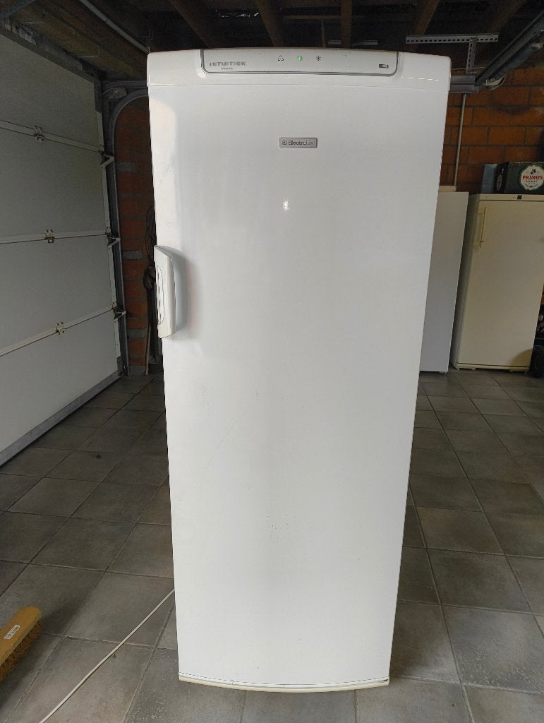 Diepvries no frost, Elektronische apparatuur, Vriezers en Diepvrieskisten, Gebruikt, Minder dan 60 cm, Energieklasse A of zuiniger