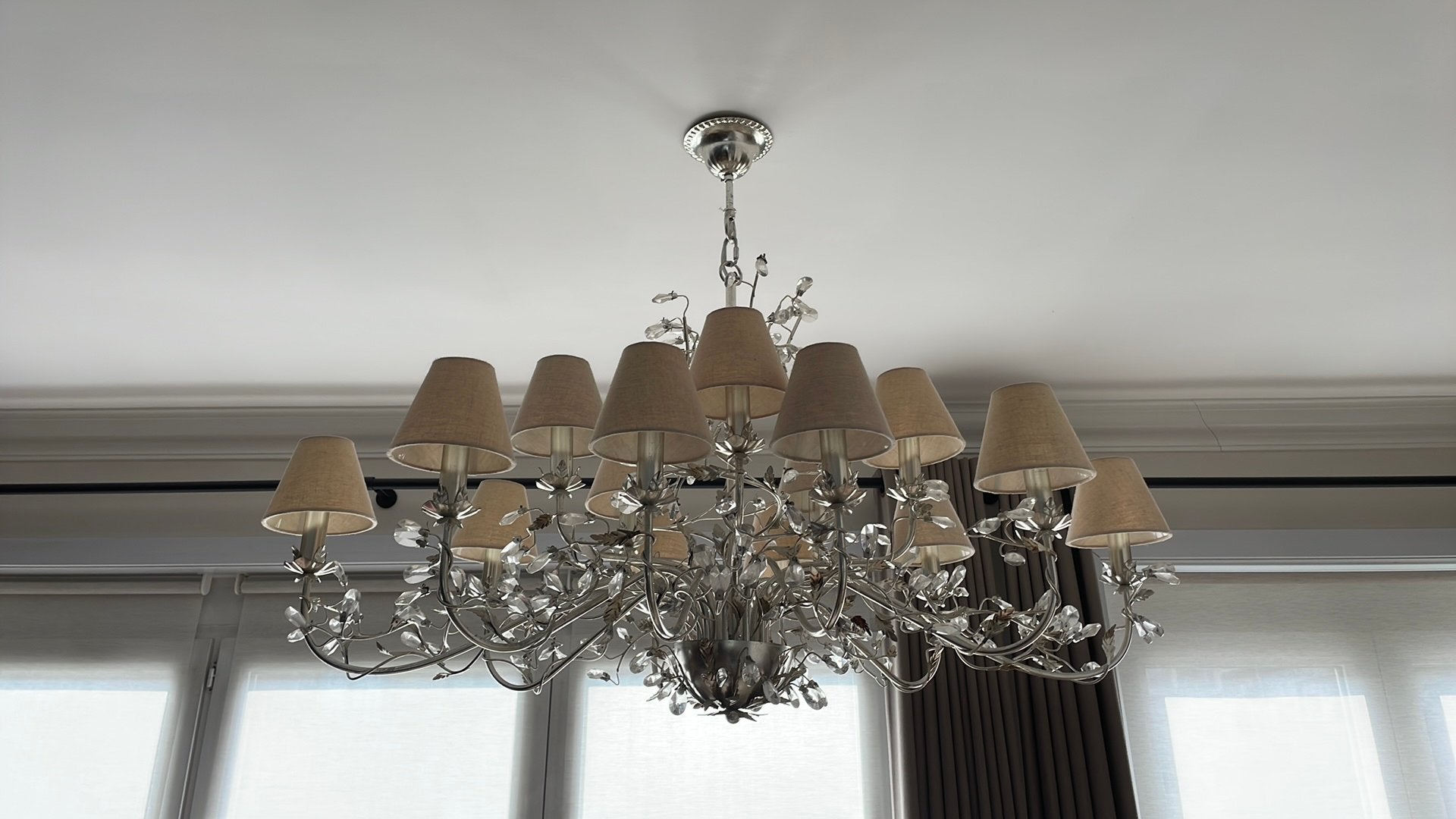 Lustre en metal blanc, Ophalen, Gebruikt, E14 (klein), Classique